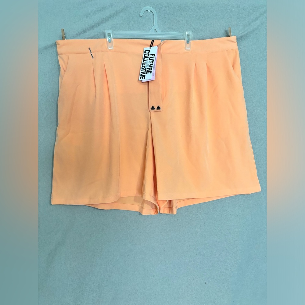Orange Breathable Shorts Future Collective Size 26